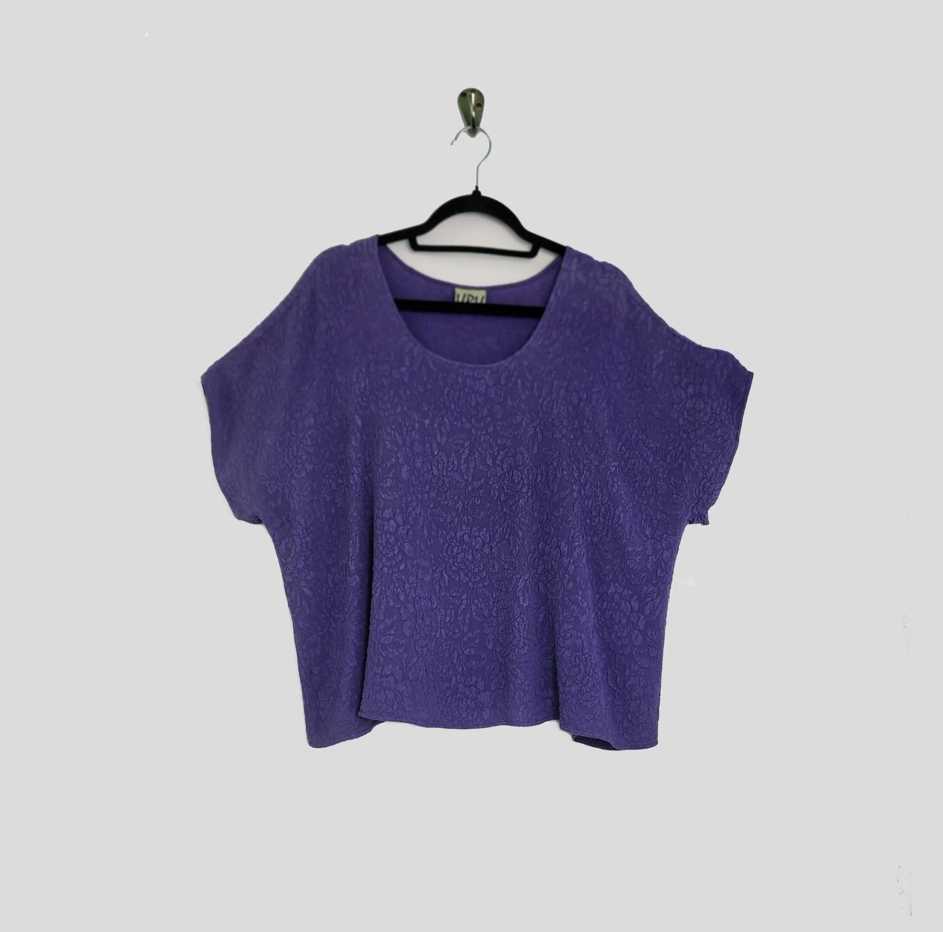 Shell in Iris Textured Silk